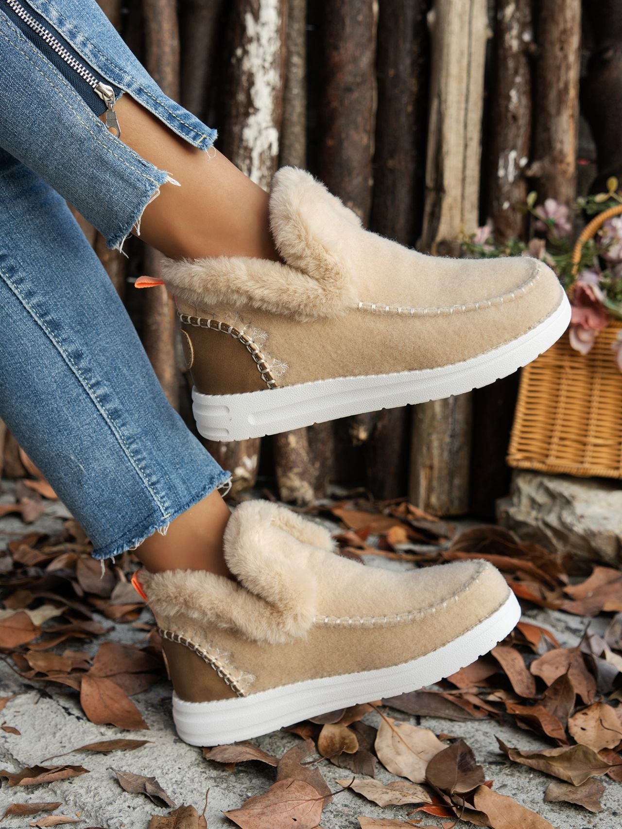 Furry Suede Toe Flat Sneakers