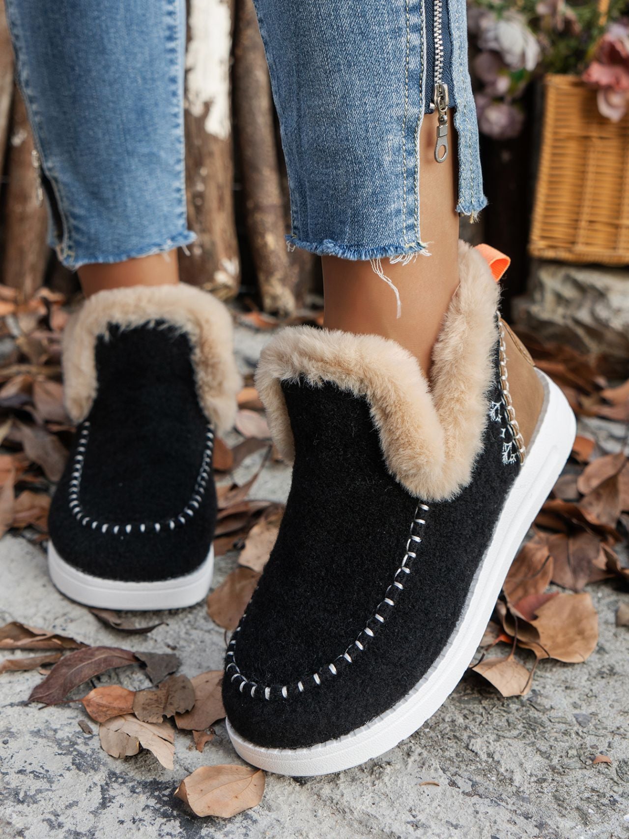 Furry Suede Toe Flat Sneakers